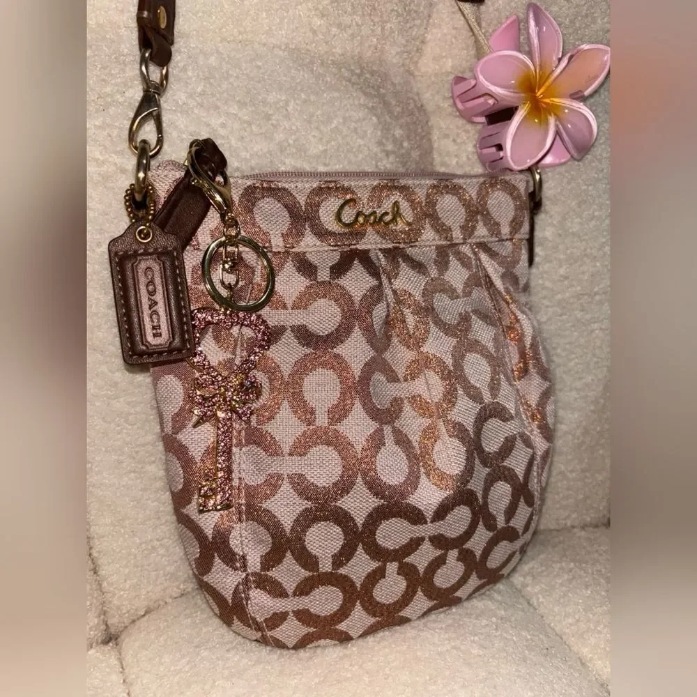 Coach elegant crossbody